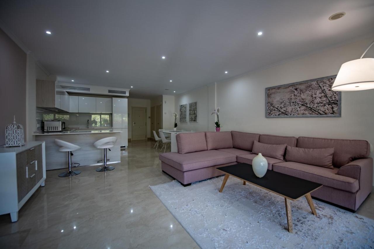 Luxury Apartment At Lomas Del Rey, Puente Romano Марбелья Экстерьер фото