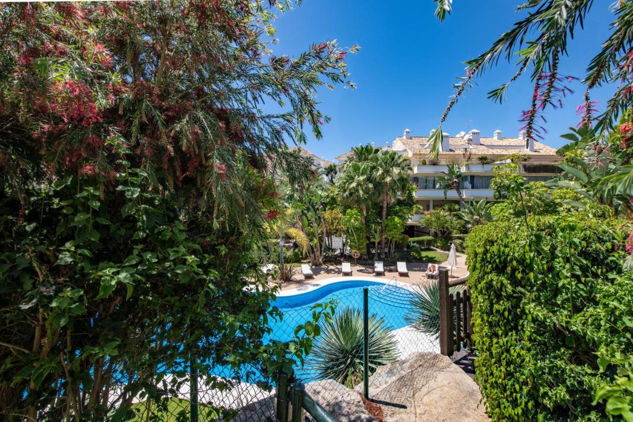 Luxury Apartment At Lomas Del Rey, Puente Romano Марбелья Экстерьер фото